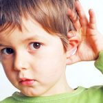 Как избежать проблем со слухом у детей?