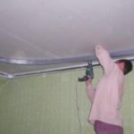 Как крепить гипсокартон к потолку