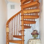 Элементы деревянной лестницы: виды конструкций и порядок сборки, советы специалистов