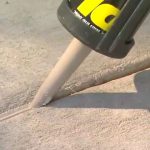 Герметик для бетона: виды и правила использования