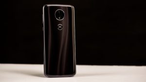 Обзор Motorola moto E5 plus: шестидюймовый «мотор»-долгожитель