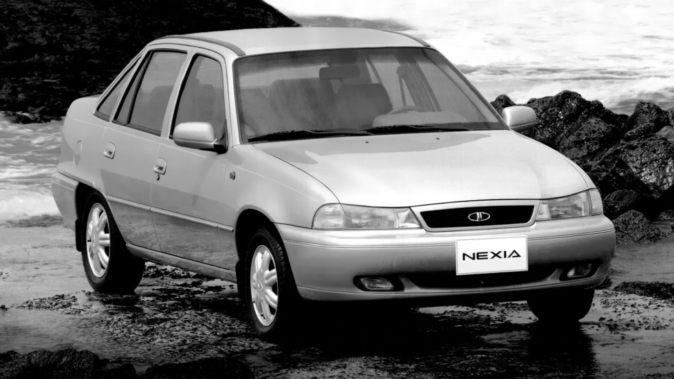 Daewoo Nexia Sedan '05.1994–2008