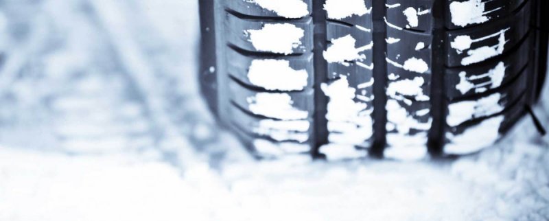 Какой штраф и какие еще возможны проблемы с законом при эксплуатации автомобиля зимой на летней резине?