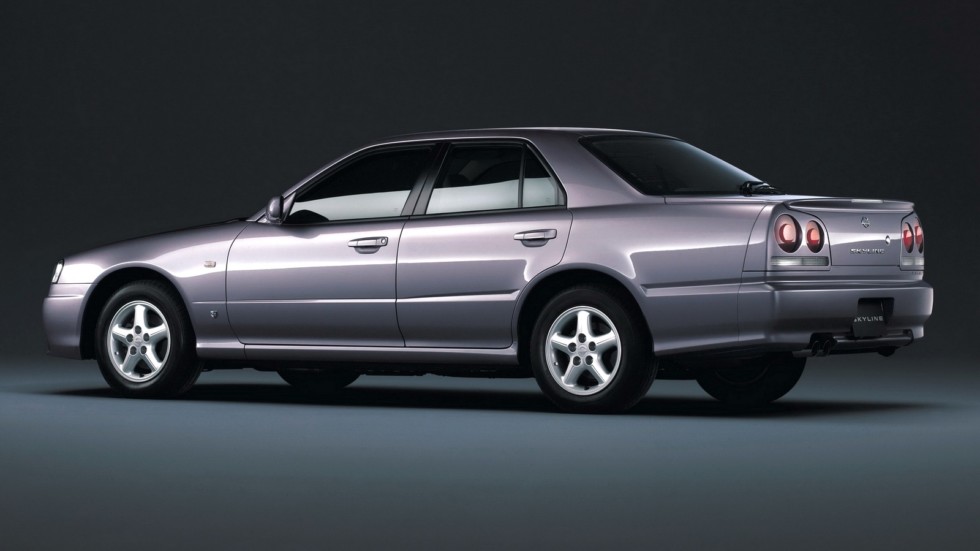 Nissan Skyline 25GT-X Turbo Sedan (R34) '05.1998–08.2000 сзади
