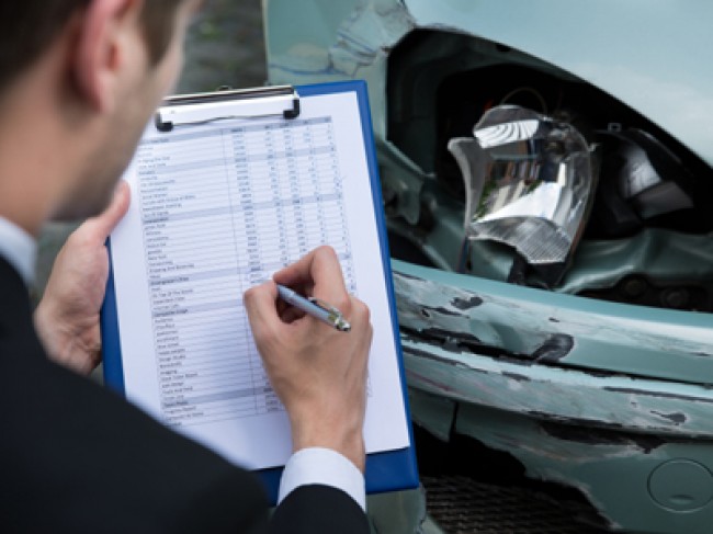 Можно ли привлечь к ответственности «дорожников», по вине которых произошла авария?