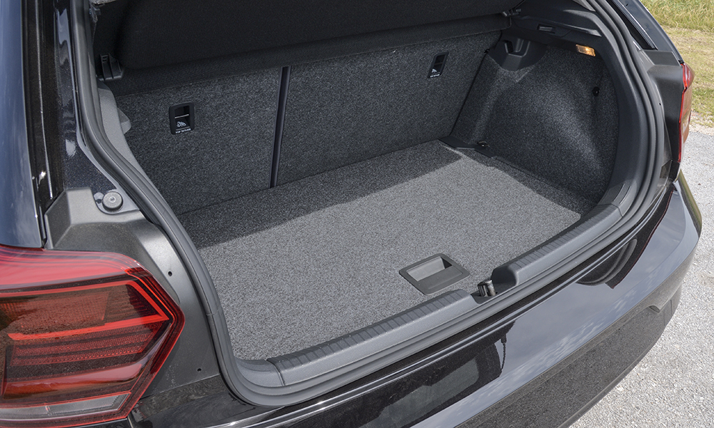 «VW Polo» – вся правда о багажном отсеке
